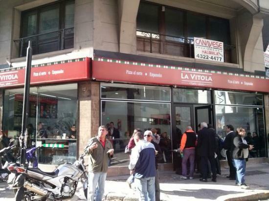 La Vitola Pizzeria y Cafeteria
